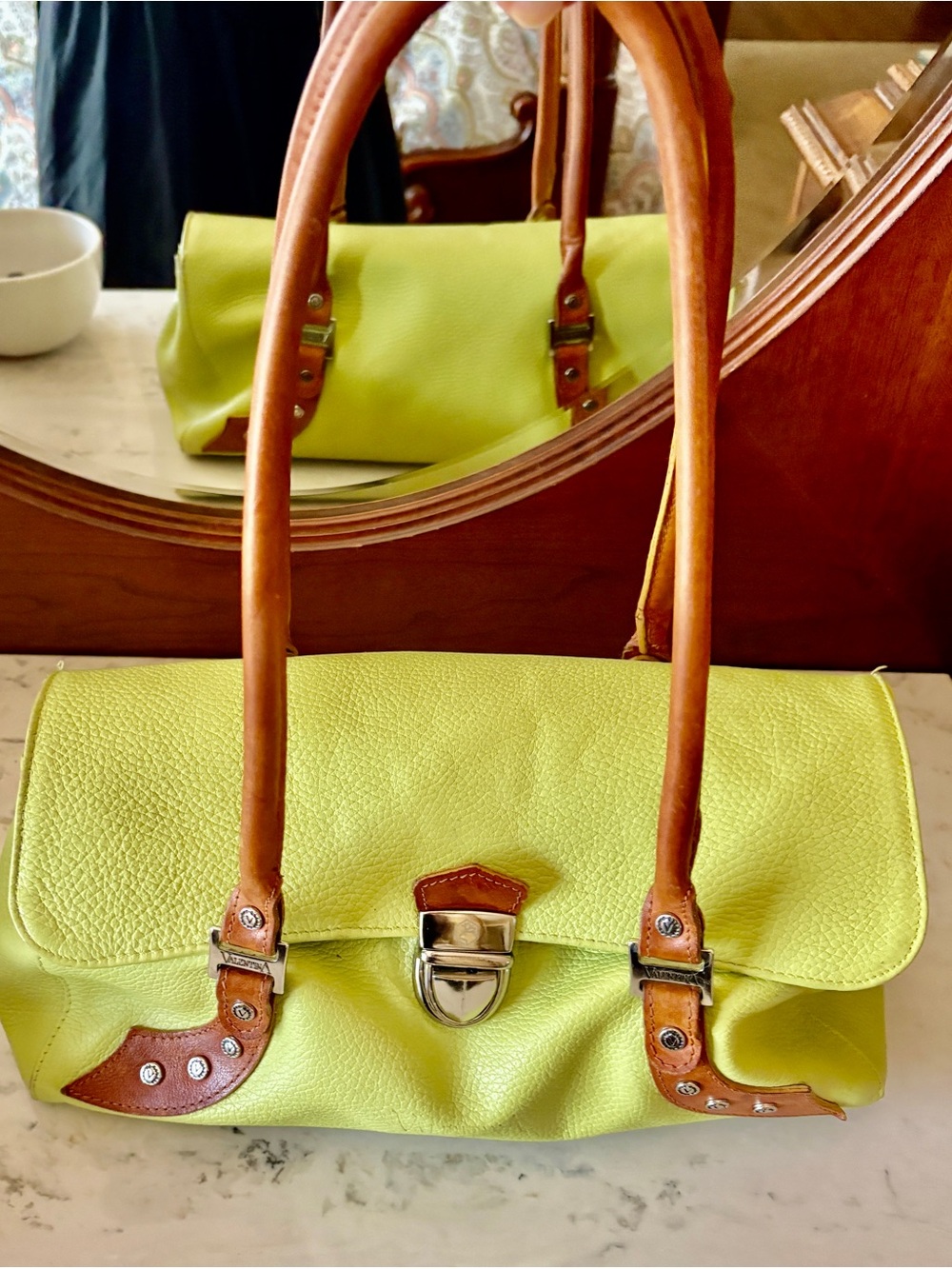 Italian leather Green and Brown Shoulder Bag with Classic Design by Valentina🌟